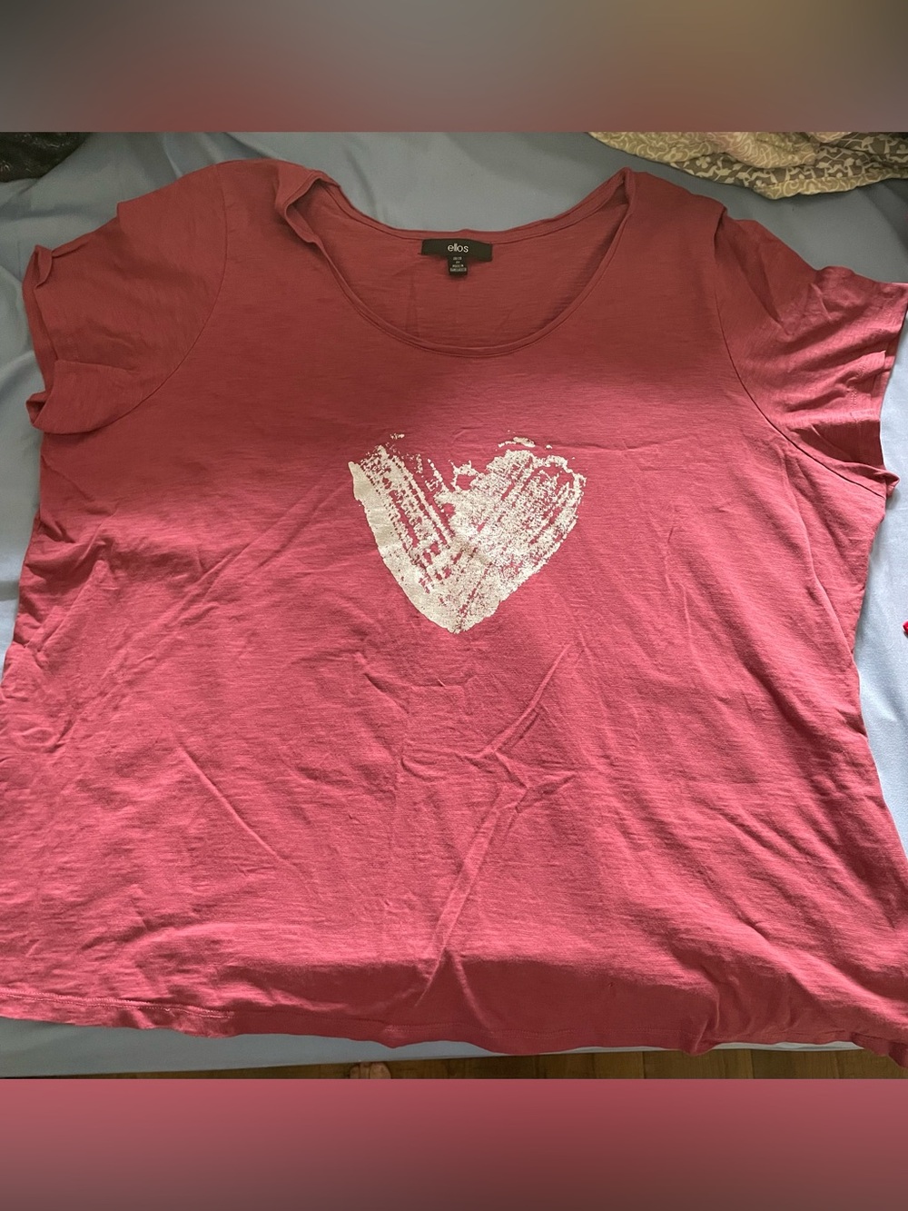 ellos Raspberry Pink Scoop Neck Tee with White Heart